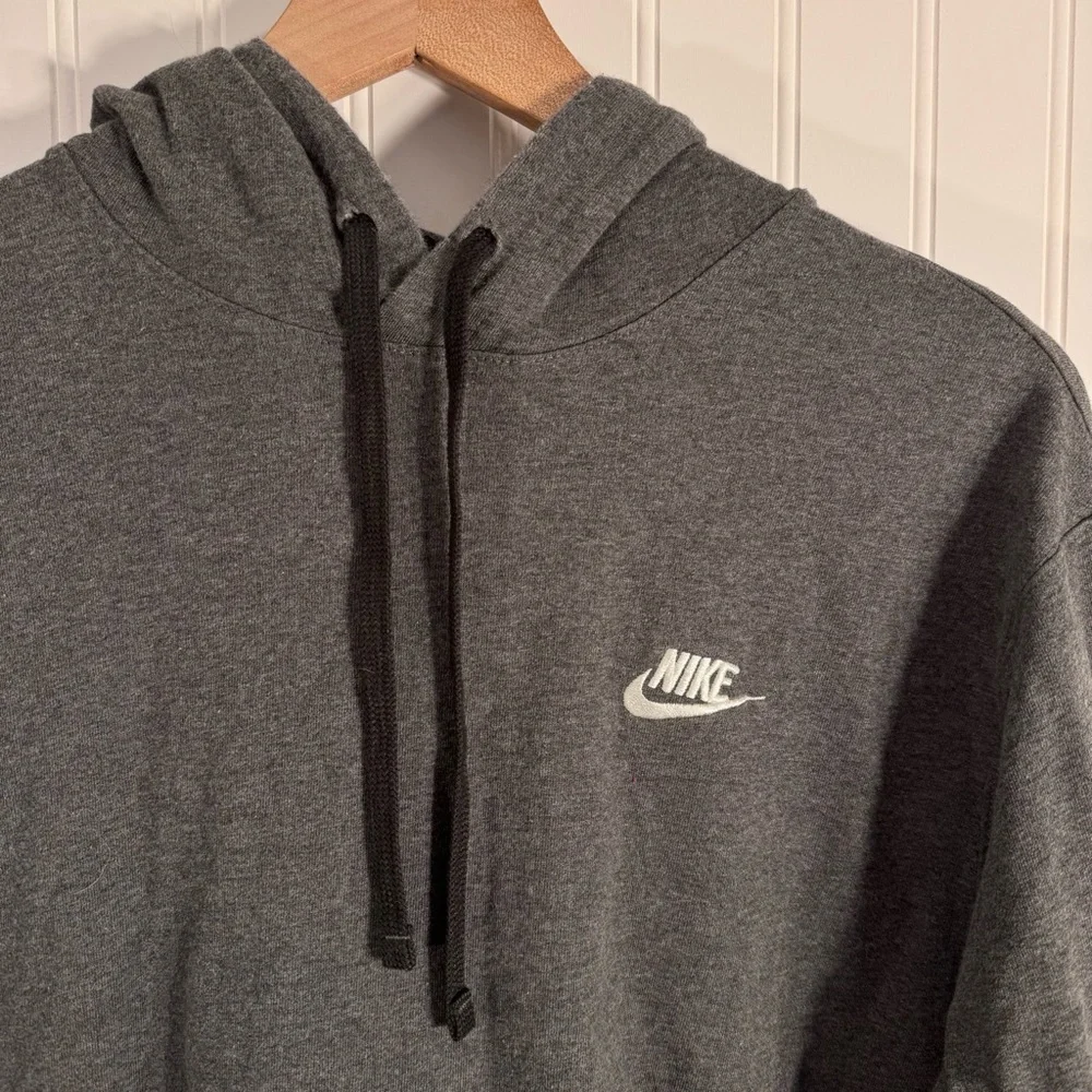 Nike Men's Charcoal Gray Hoodie Pullover Sweatshirt 100% Cotton Size Medium - Picture 2 of 9